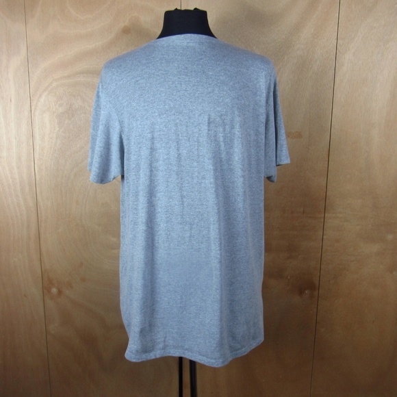 Mossimo T-Shirt w/ American Flag Image - Picture 3 of 4